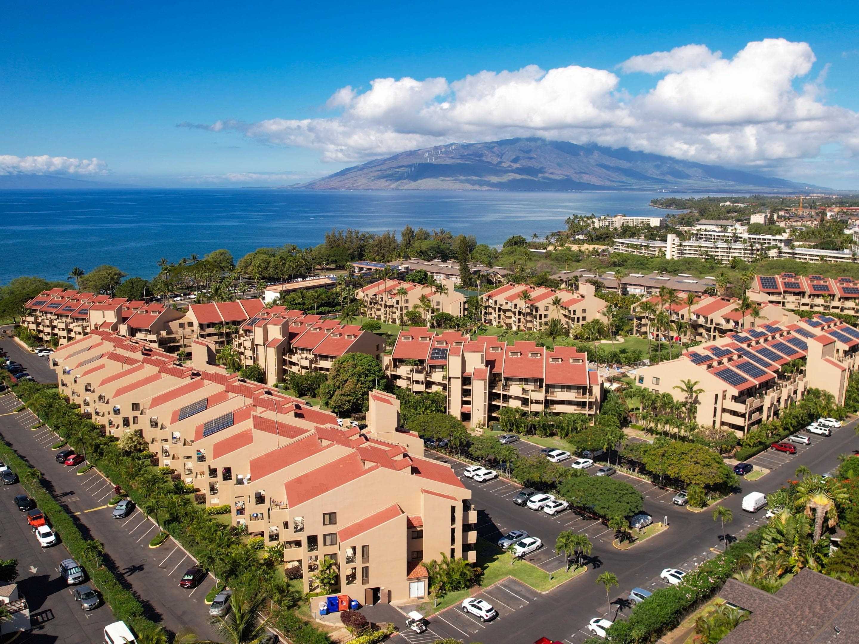 2695 South Kihei Road, Unit 7204 Kihei, HI 96753 - Photo 32 of 32 an aerial view of residential houses with outdoor space