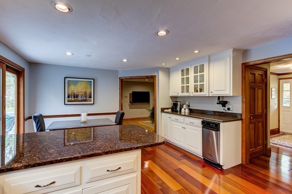 12 Pheasant Hill Road Hopkinton, MA 01748 - Photo 9 of 28 Gallery Image 9