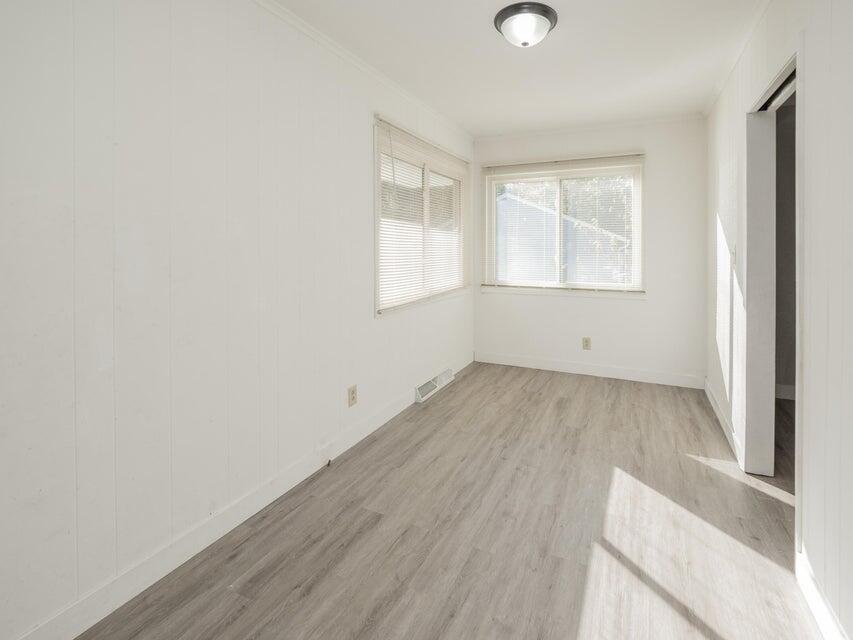1516 Nazareth Road Kalamazoo, MI 49048 - Photo 10 of 34 10