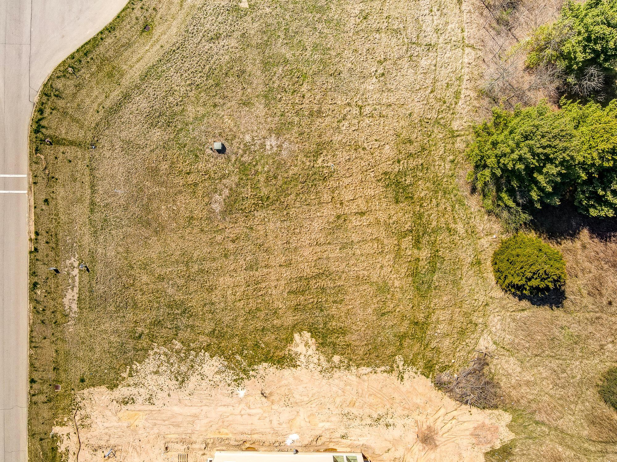 1044 Lale Point Delaware, OH 43015 - Photo 2 of 10 003_1044 Lale Point