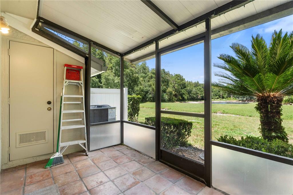 5100 Burchette Road, Unit 404 Tampa, FL 33647 - Photo 17 of 41