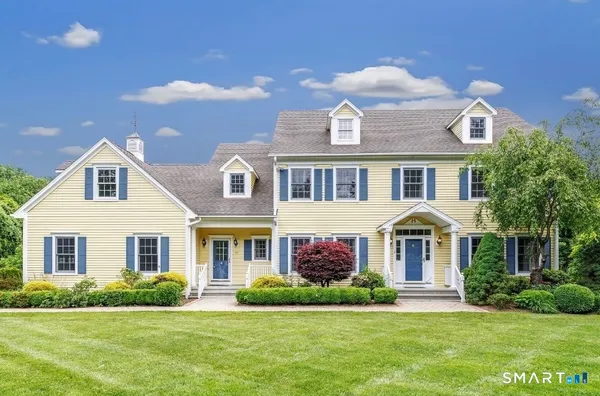 $925,000 | 16 Blue Spruce Lane, Monroe, CT 06468