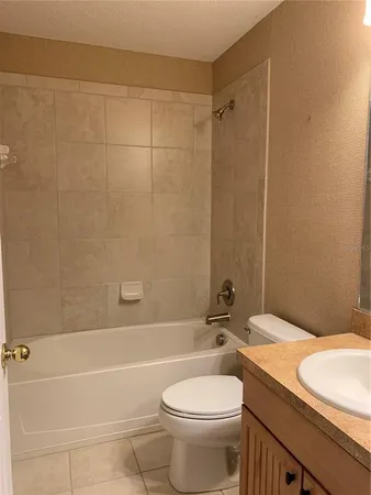 $2,150 | 4896 Fiorazante Avenue, Orlando, FL 32839