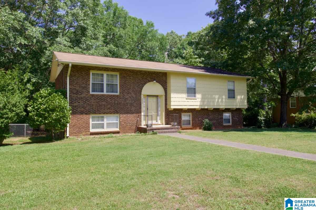 2022 Canterbury Square Anniston, AL 36207 - Photo 3 of 21