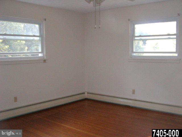 925 Stonewood Road York, PA 17402 - Photo 7 of 9 Gallery Image 7