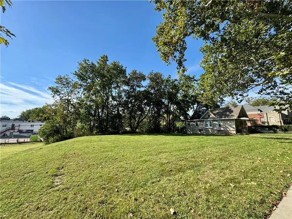 $115,000 | 4316 Forest Avenue, Kansas City, MO 64110