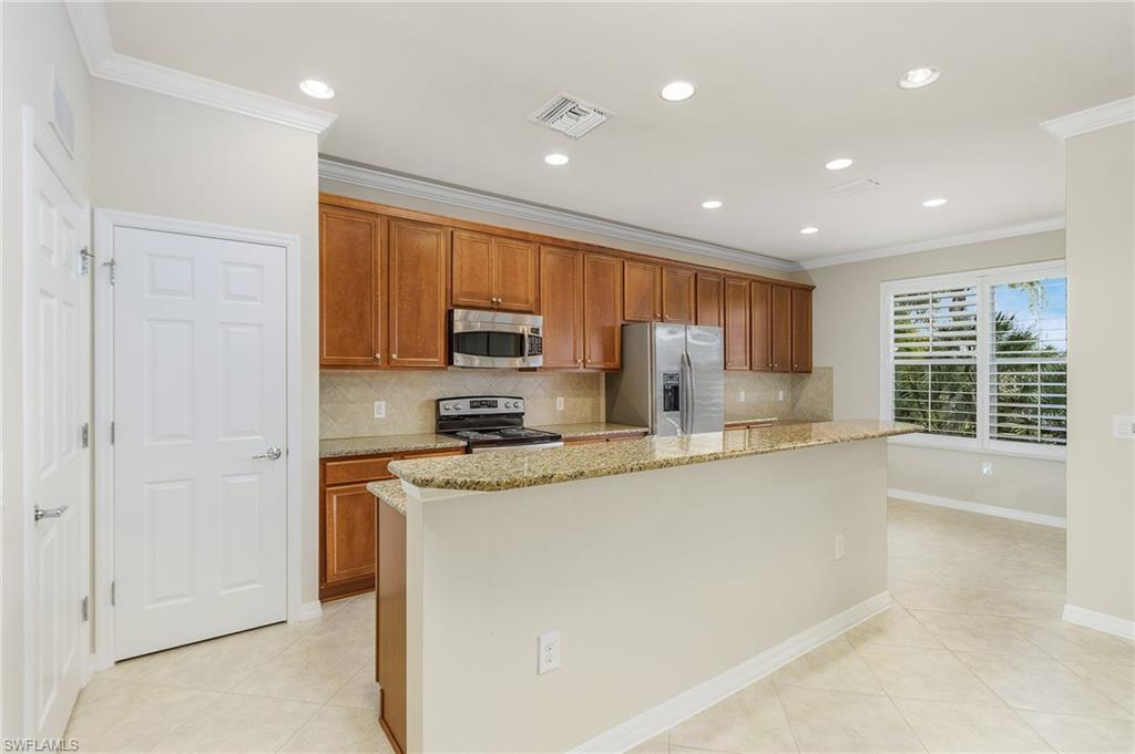 8879 Ravello Court Naples, FL 34114 - Photo 9 of 29 Gallery Image 9