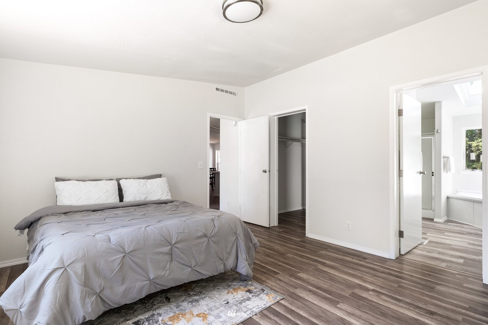 4429 Lyon Road Oak Harbor, WA 98277 - Photo 13 of 25 Gallery Image 13