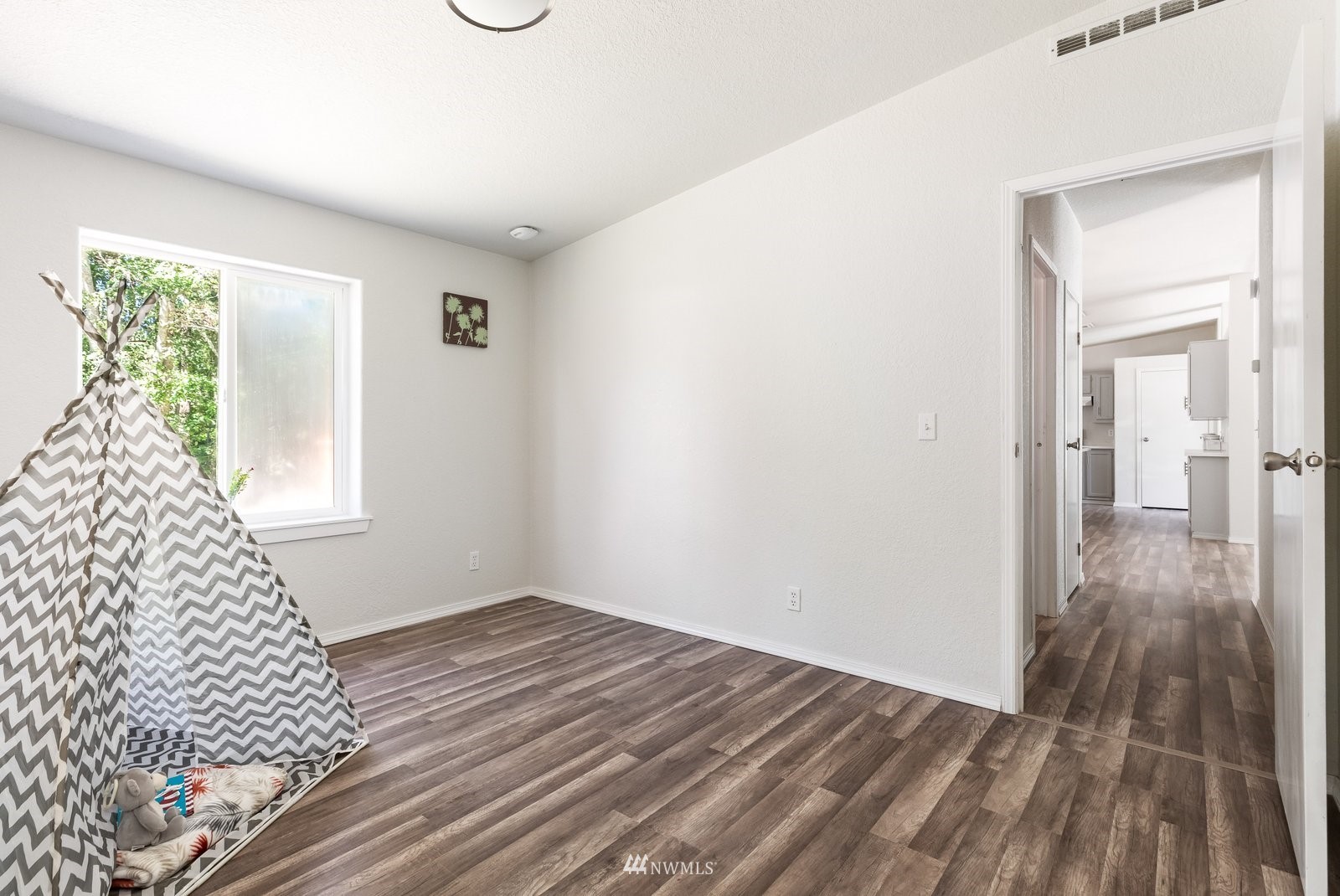 4429 Lyon Road Oak Harbor, WA 98277 - Photo 19 of 25 Gallery Image 19