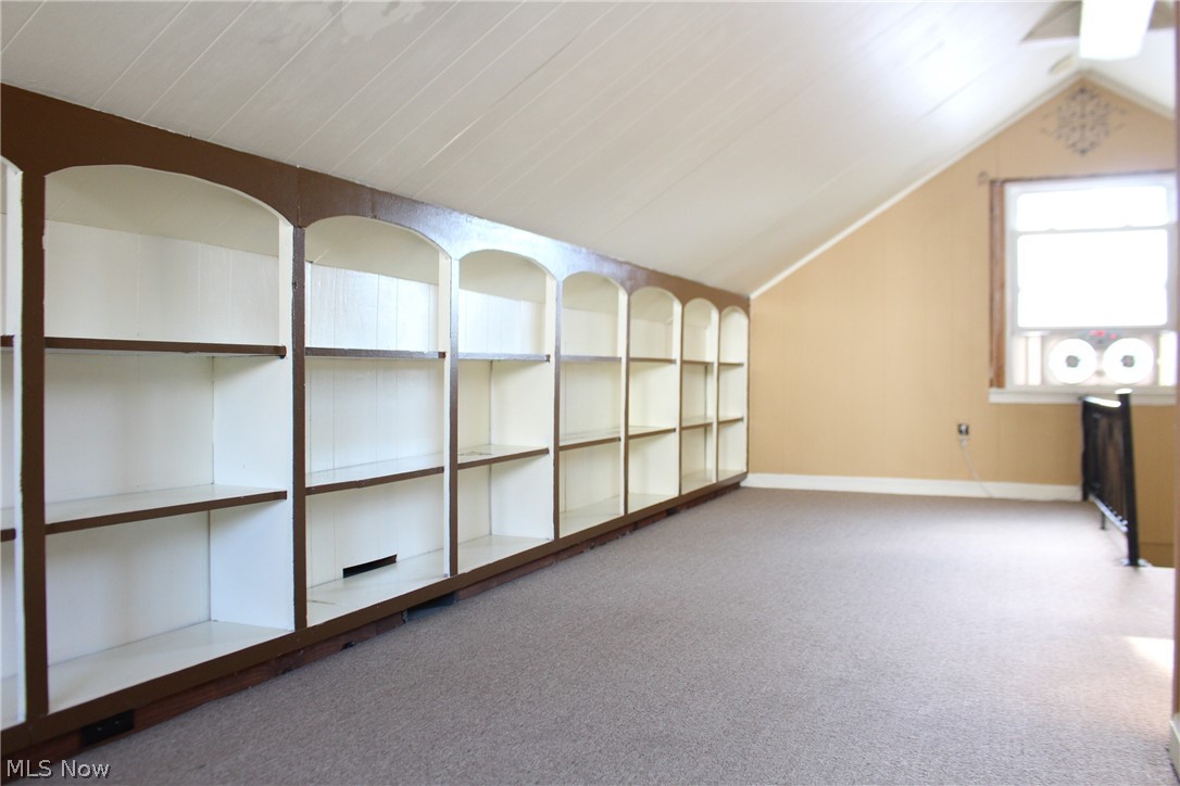 4389 Baintree Road University Heights, OH 44118 - Photo 19 of 25 Gallery Image 19