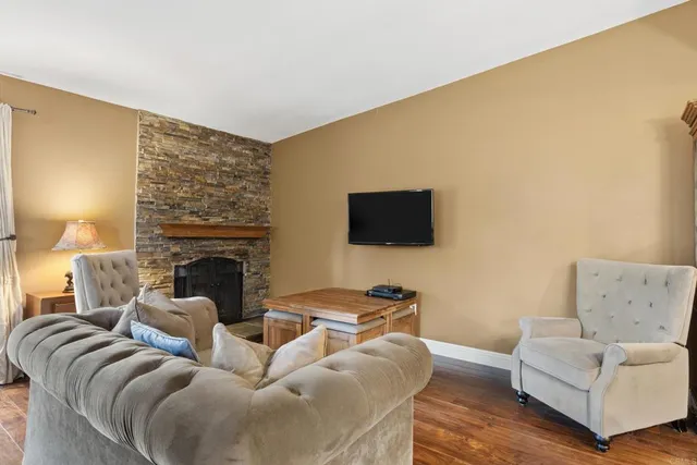 $749,000 | 855 Rosemary Lane, Vista, CA 92081