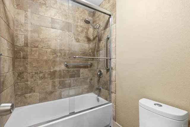 $749,000 | 855 Rosemary Lane, Vista, CA 92081