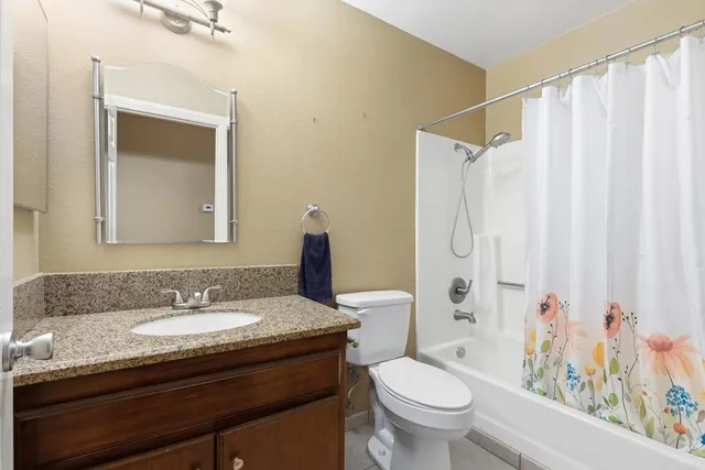 $749,000 | 855 Rosemary Lane, Vista, CA 92081