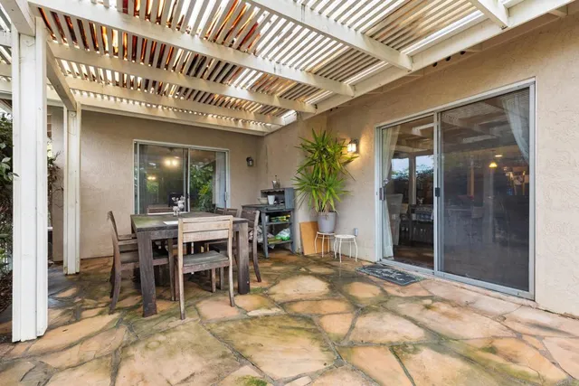 $749,000 | 855 Rosemary Lane, Vista, CA 92081