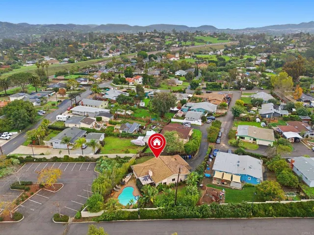 $749,000 | 855 Rosemary Lane, Vista, CA 92081