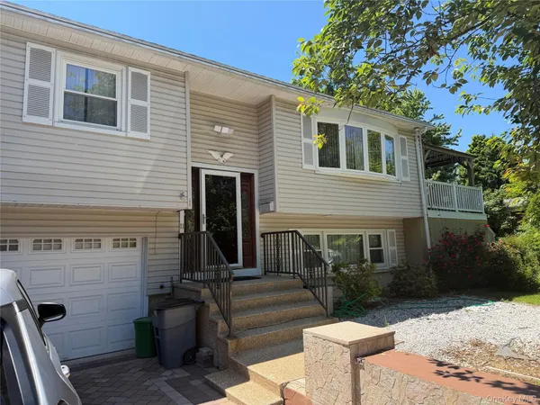 $3,600 | 11 De Clark Place, Nanuet, NY 10954