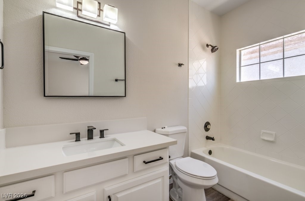 290 Francisco Street Henderson, NV 89014 - Photo 6 of 35