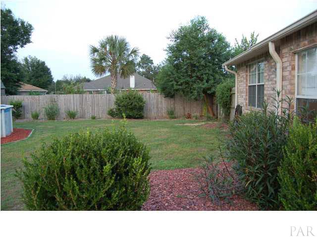 7185 Woodside Road Pensacola, FL 32526 - Photo 19 of 19 Back yard
