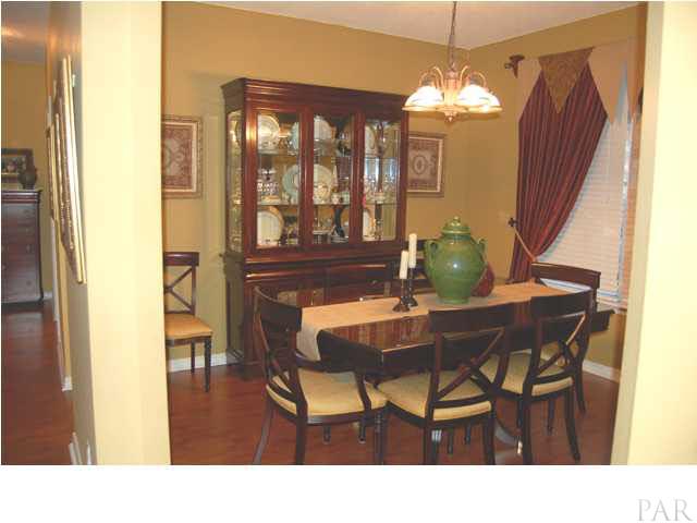 Formal dining