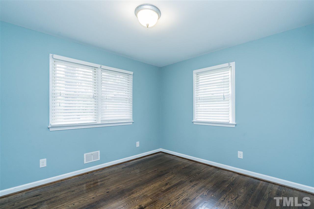 3901 Wester Road Raleigh, NC 27604 - Photo 18 of 24