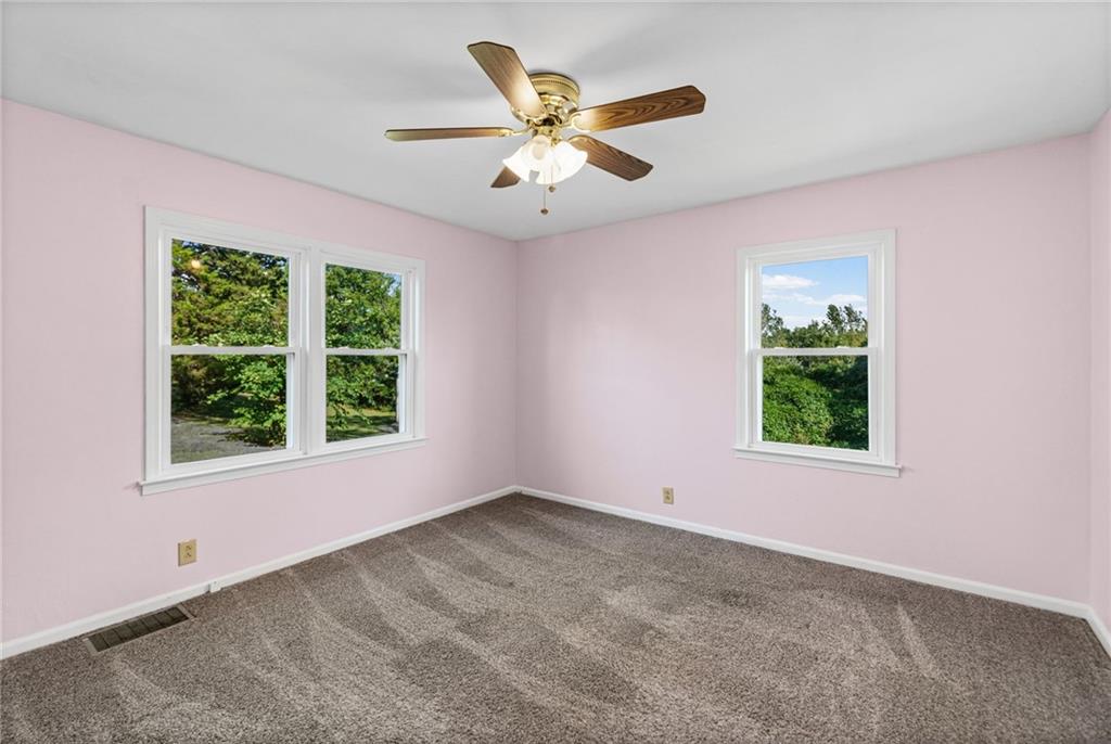 11713 Hills Road Kearney, MO 64060 - Photo 12 of 39 Gallery Image 12