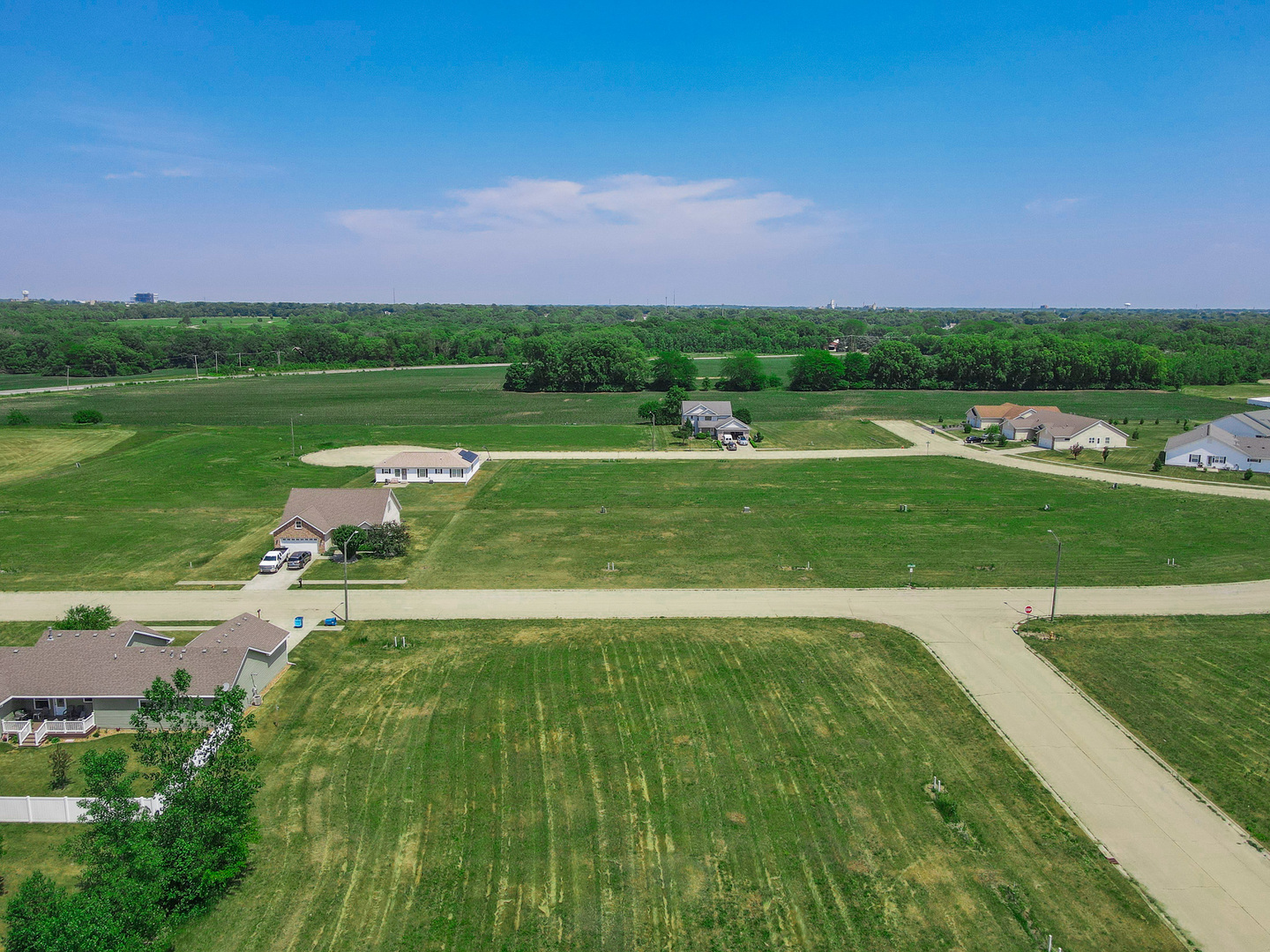 1408 Indian Trail Kankakee, IL 60901 - Photo 4 of 8 a view of a big yard with a big yard