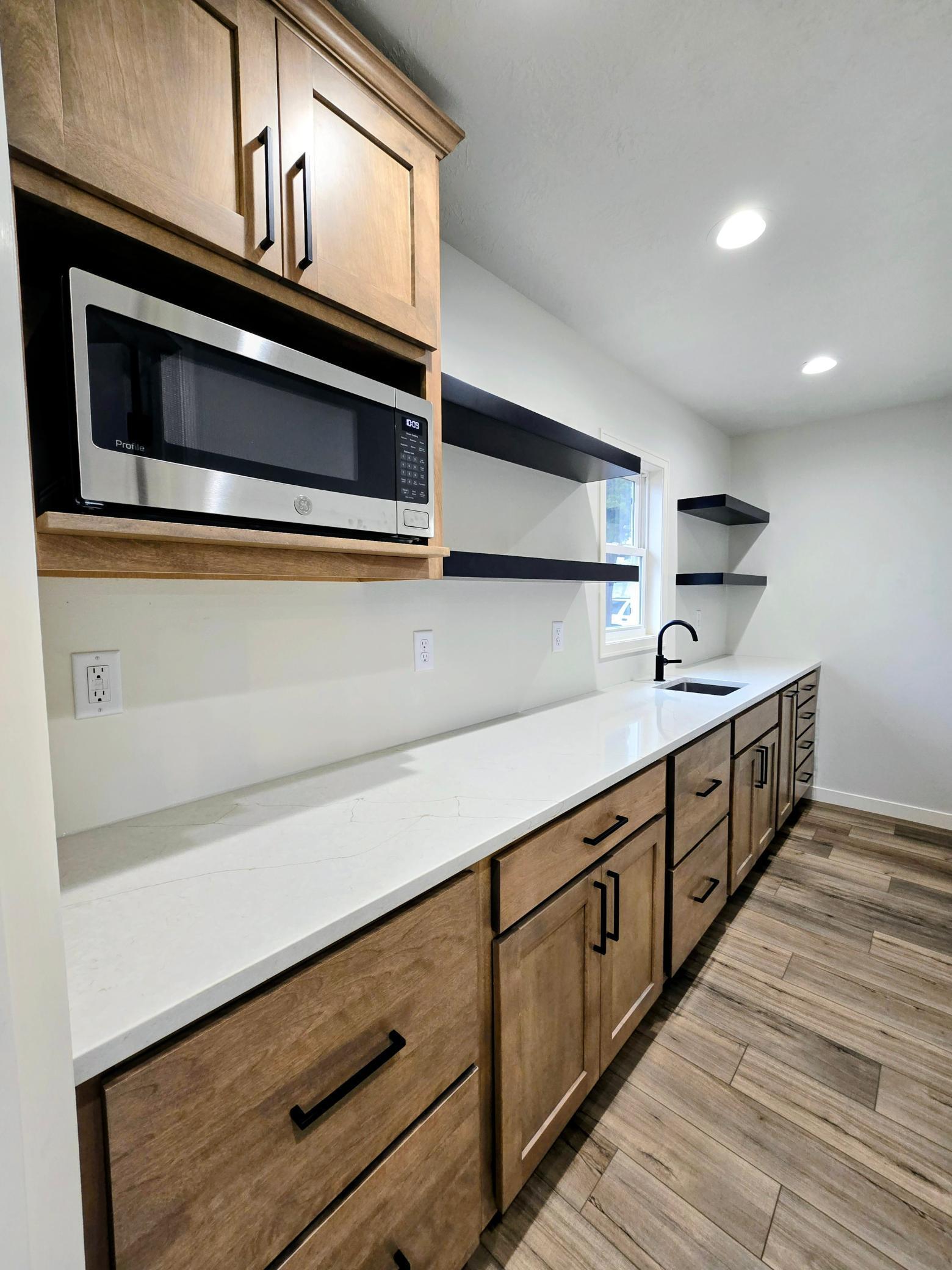 406 8th Avenue Southwest Pipestone, MN 56164 - Photo 11 of 61