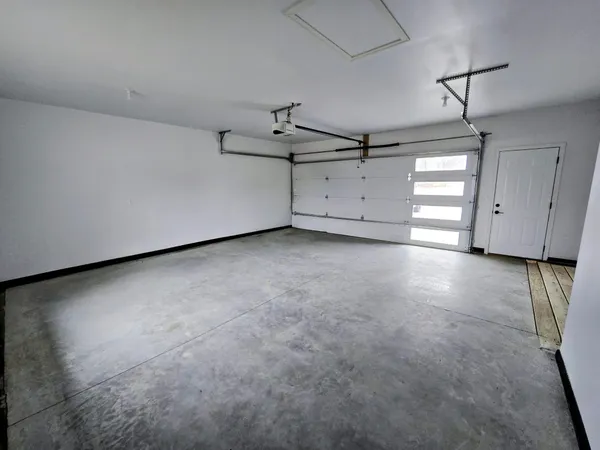 $375,000 | 406 8th Avenue Southwest, Pipestone, MN 56164