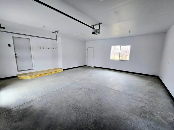 $375,000 | 406 8th Avenue Southwest, Pipestone, MN 56164