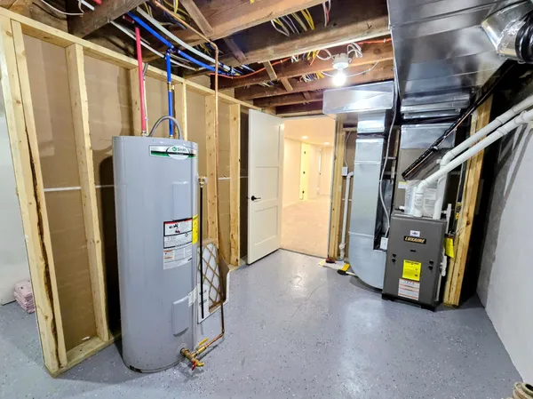 $375,000 | 406 8th Avenue Southwest, Pipestone, MN 56164