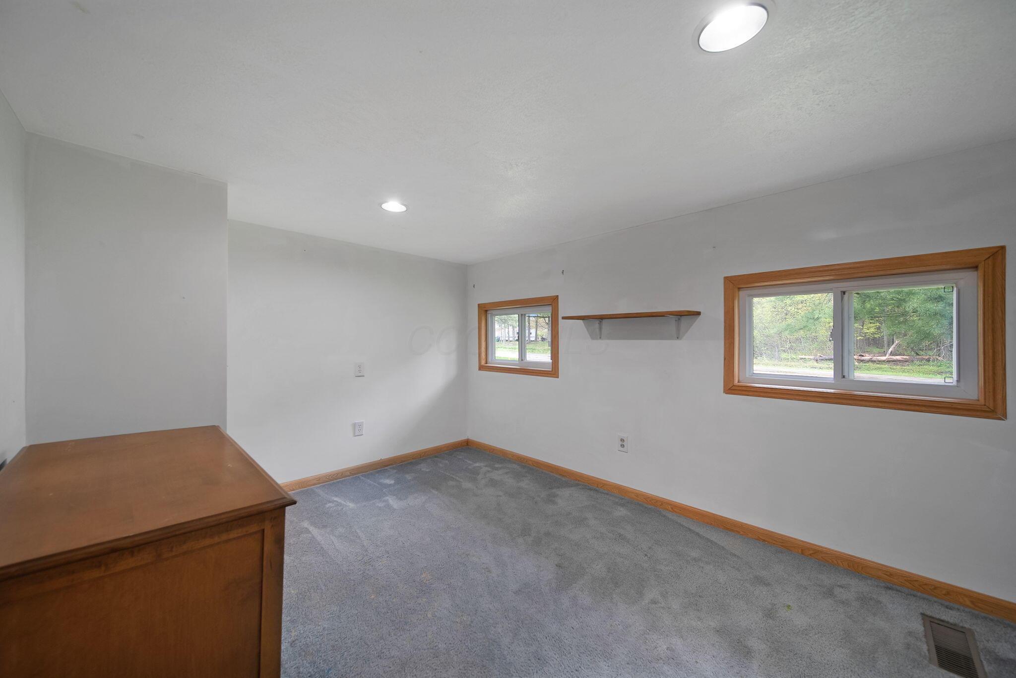 6810 Barrett Road Geneva, OH 44041 - Photo 23 of 78 37-web-or-mls-DSC09474