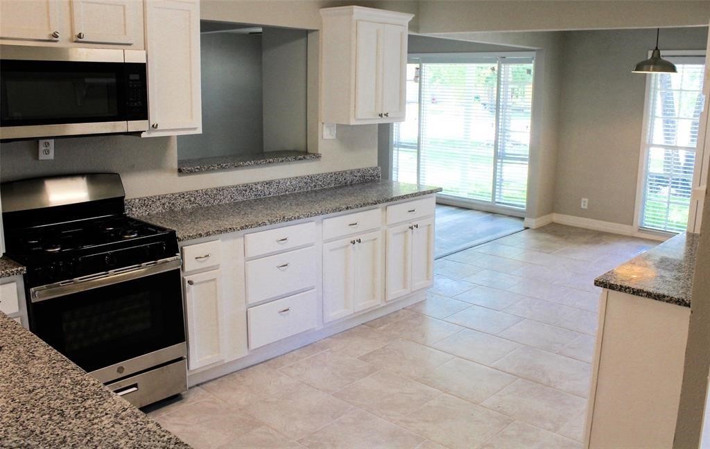 1604 Florida Street Baytown, TX 77520 - Photo 9 of 12