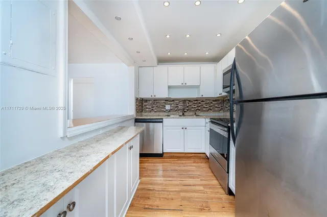 $1,900 | 13499 Biscayne Boulevard, Unit 807, North Miami, FL 33181