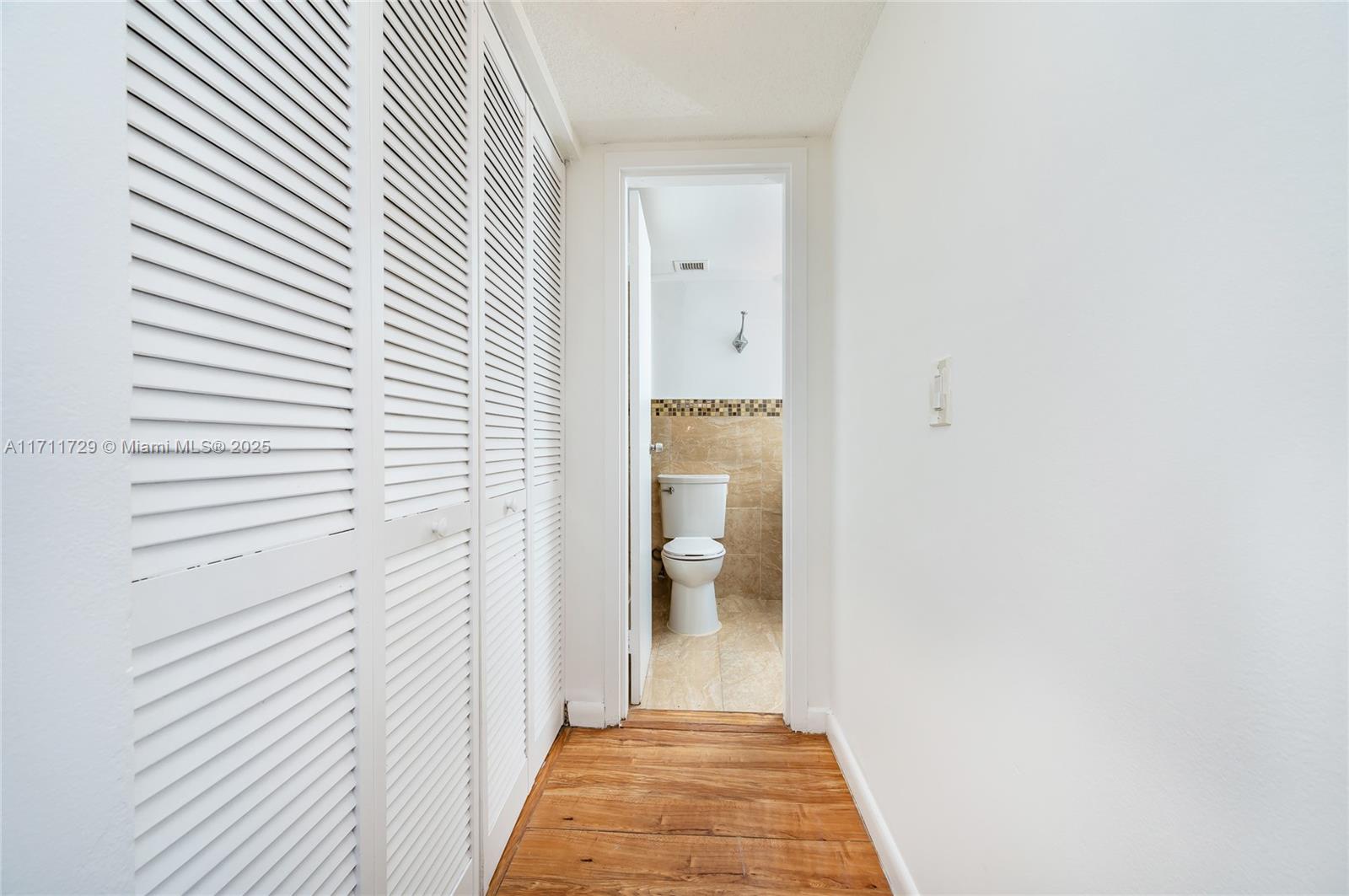 13499 Biscayne Boulevard, Unit 807 North Miami, FL 33181 - Photo 19 of 29