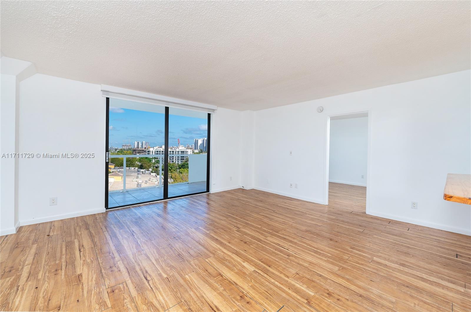 13499 Biscayne Boulevard, Unit 807 North Miami, FL 33181 - Photo 20 of 29