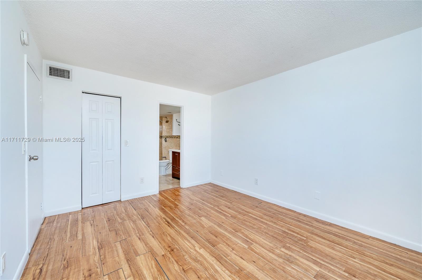 13499 Biscayne Boulevard, Unit 807 North Miami, FL 33181 - Photo 29 of 29