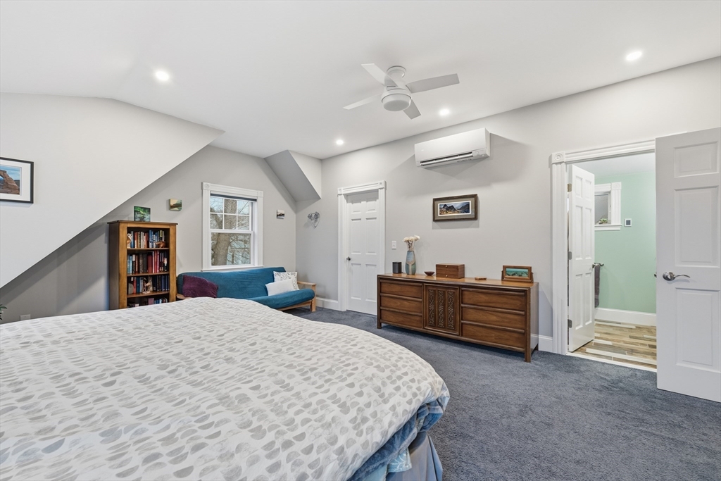 14 Harrison Avenue Beverly, MA 01915 - Photo 27 of 38