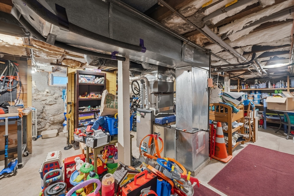 14 Harrison Avenue Beverly, MA 01915 - Photo 30 of 38