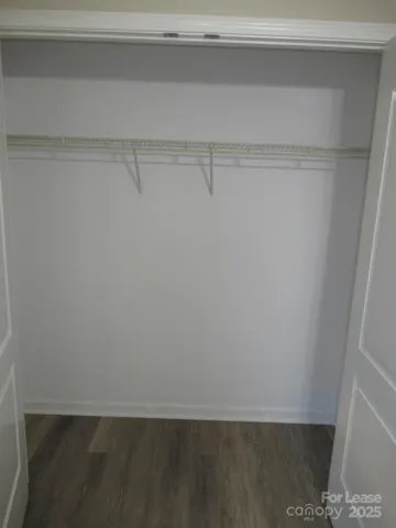 $1,200 | 406 South Flint Street, Lincolnton, NC 28092