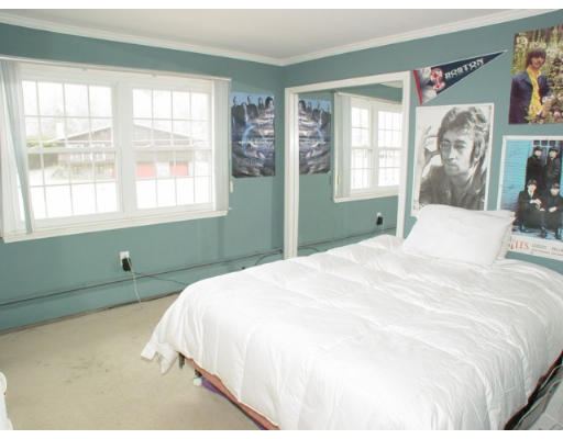 21 Pinecrest Road Andover, MA 01810 - Photo 11 of 12 Gallery Image 11