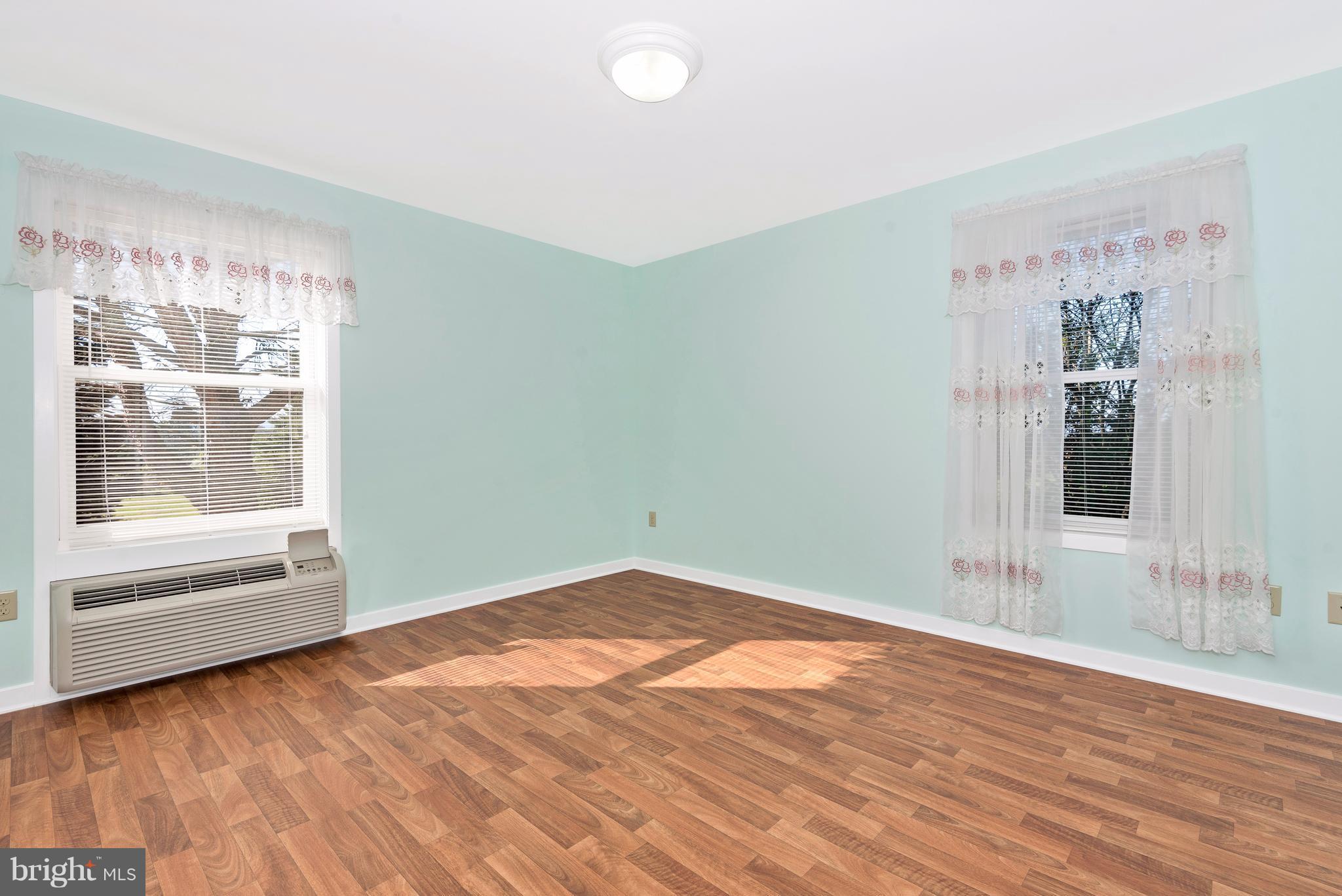 9546 Liberty Road Frederick, MD 21701 - Photo 12 of 29 Bedroom (Master)