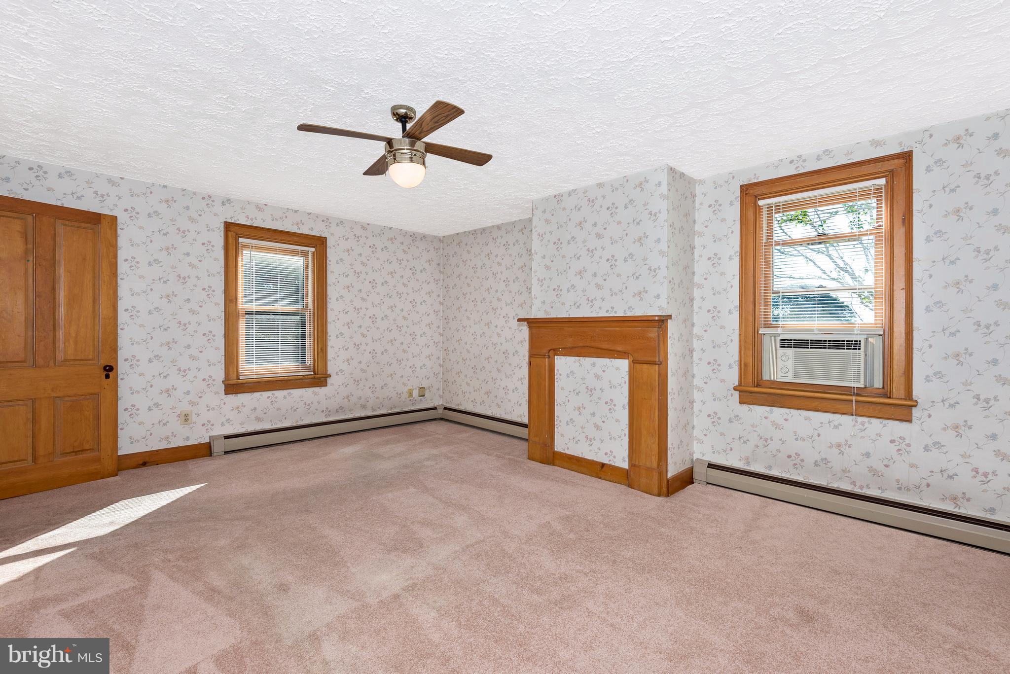 9546 Liberty Road Frederick, MD 21701 - Photo 20 of 29 Dining Room