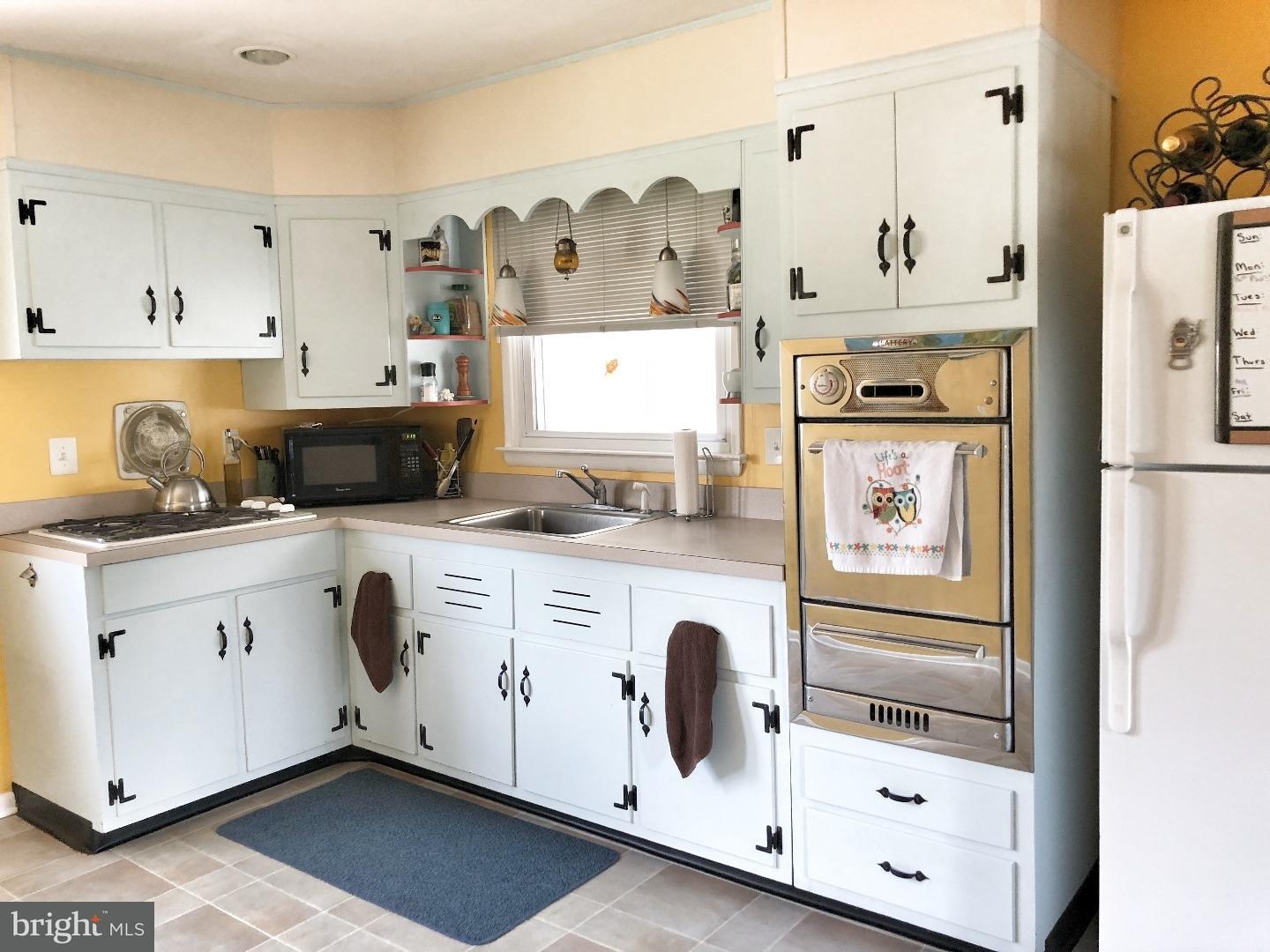 9 Boswell Road Marlton, NJ 08053 - Photo 19 of 25 Kitchen
