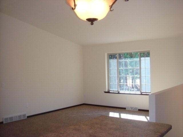 6606 Pheasant View Drive Rhinelander, WI 54501 - Photo 8 of 14 Gallery Image 8