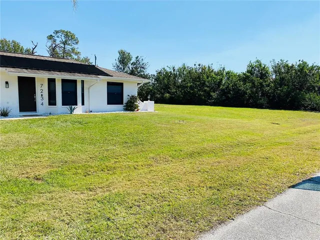 $2,800 | 7234 Maguire Lane, Englewood, FL 34224