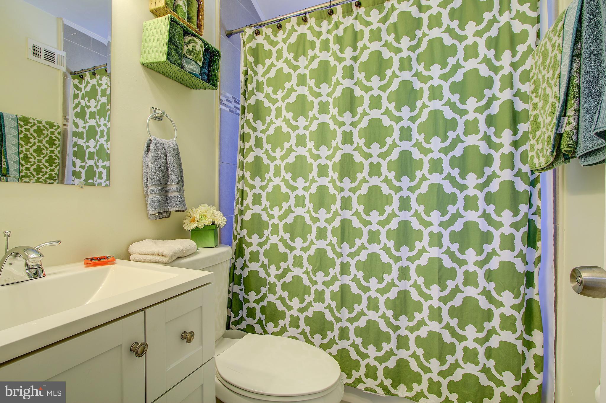 2904 Weller Road Silver Spring, MD 20906 - Photo 17 of 24 Bath