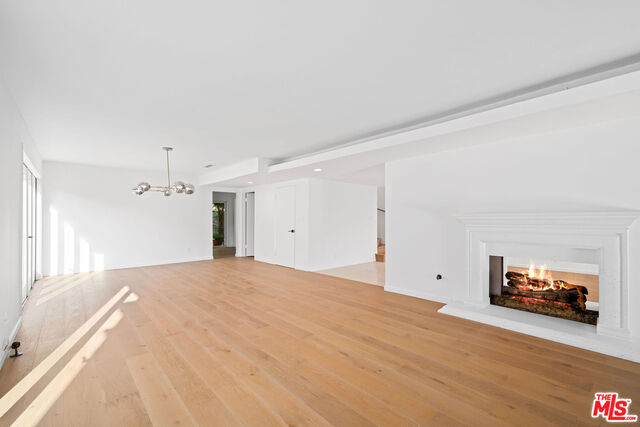 1687 Clear View Drive Beverly Hills, CA 90210 - Photo 25 of 51