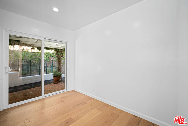 1687 Clear View Drive Beverly Hills, CA 90210 - Photo 32 of 51