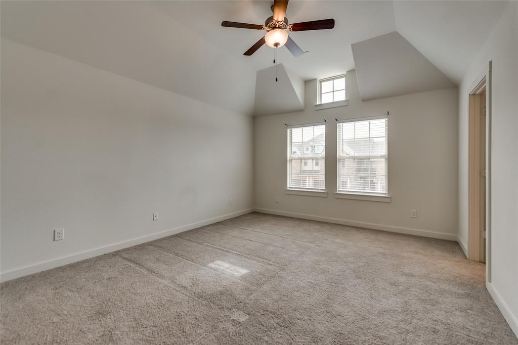 2709 Splendor Lane Little Elm, TX 75068 - Photo 14 of 26 Gallery Image 14