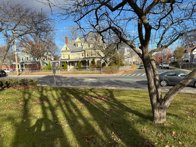 $465,000 | 2027-2029 Northampton Street, Holyoke, MA 01040